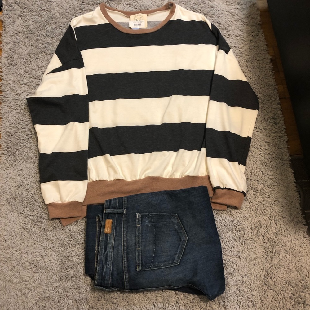 Oversized Long Sleeved Top - Picture 3 of 5